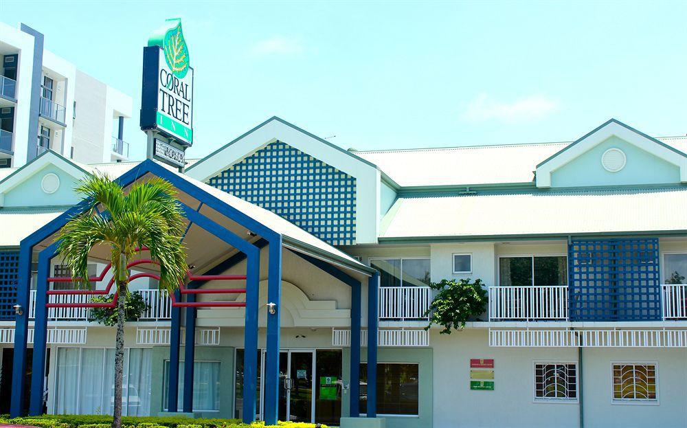 Coral Tree Inn Cairns Exterior photo